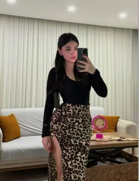 ESENYURT VIP Escort CEYDA - Doğrulanmış Model